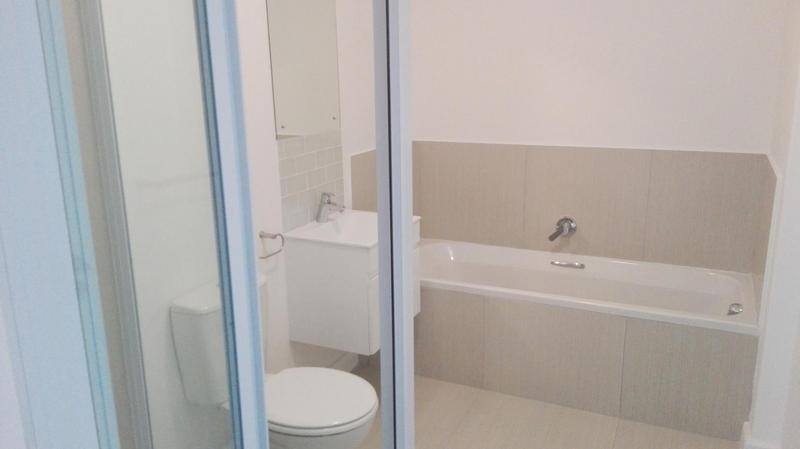 To Let 3 Bedroom Property for Rent in Kenilworth Western Cape